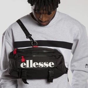 Ellesse Crossbody Bag with Ergonomic Design